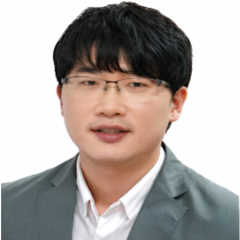 Sung-Min Lee